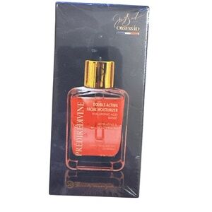 Double-Acting Facial Moisturizer - Gold and Red